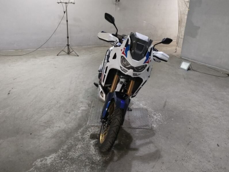 Honda (MOTO) Africa Twin 2024 White