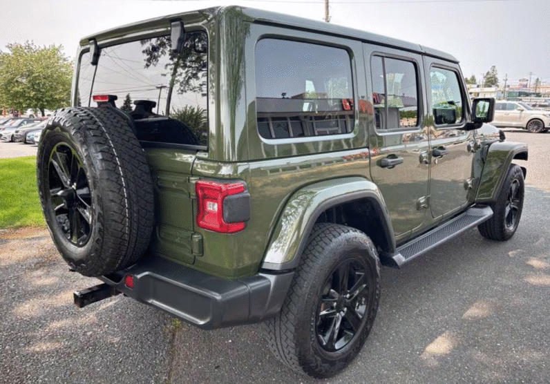 Jeep (LHD) Wrangler Unlimited Willys 2021