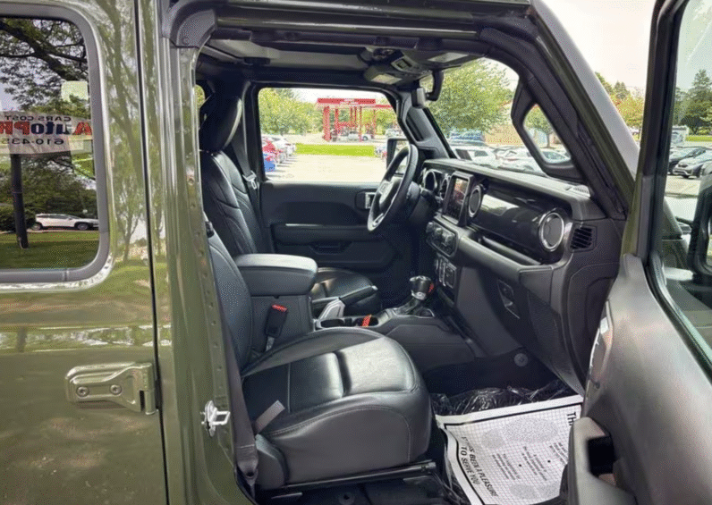 Jeep (LHD) Wrangler Unlimited Willys 2021