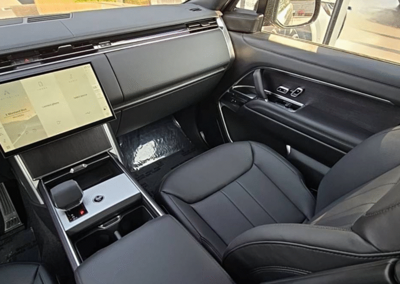 Land Rover (LHD) Range Rover 2025 Gray