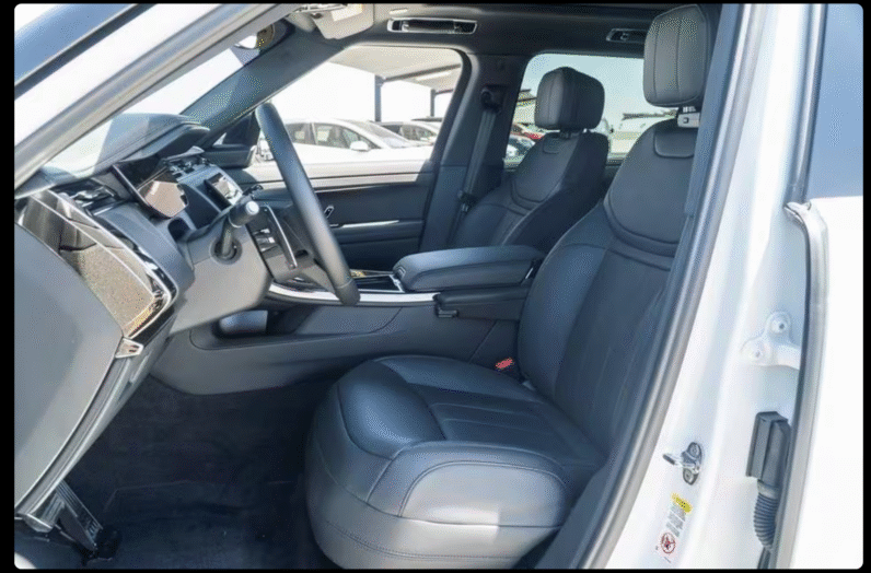 Land Rover (LHD) Range Rover Sport 2025 White