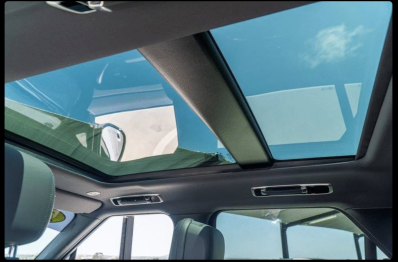 Land Rover (LHD) Range Rover Sport 2025 White