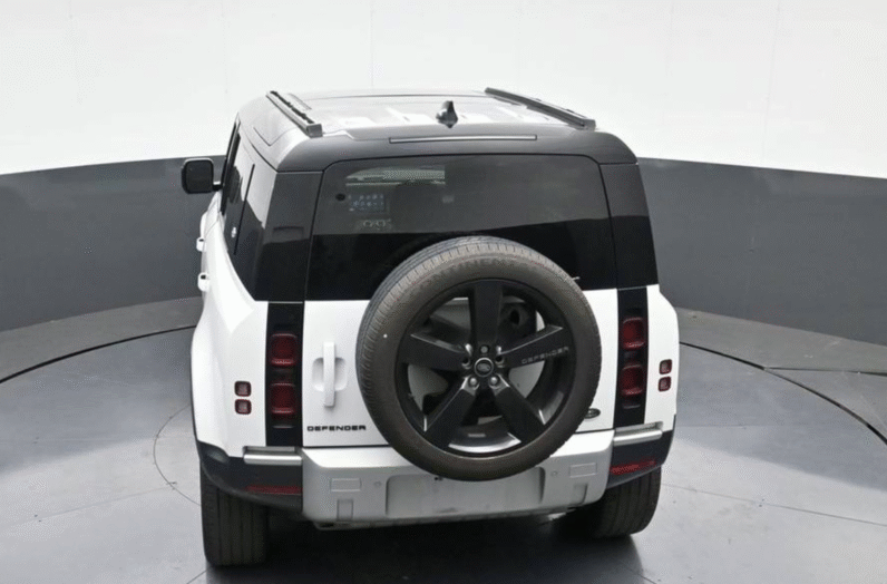 Land Rover (LHD) Defender 110 P400 HSE 2021