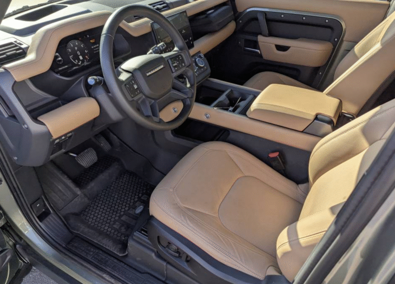 Land Rover (LHD) Defender 2025 Green