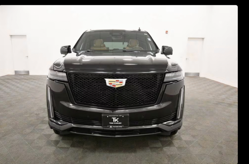 Cadillac (LHD) Escalade Premium Luxury 2021