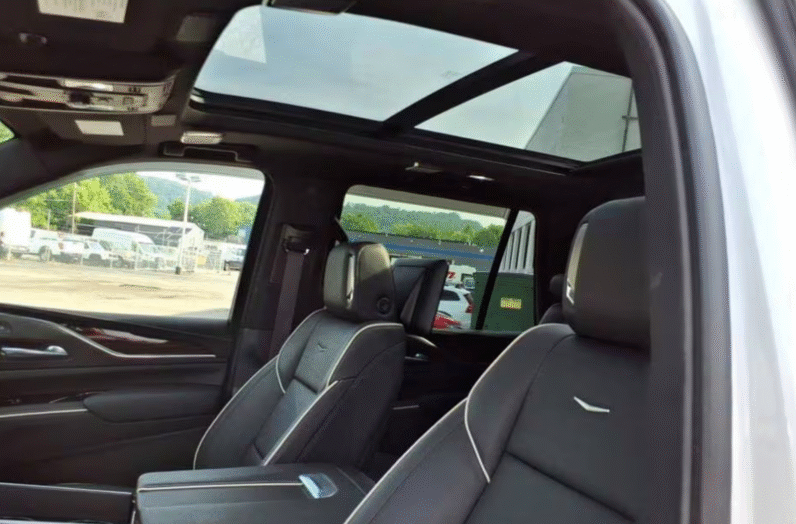 Cadillac (LHD) Escalade Premium Luxury 2025