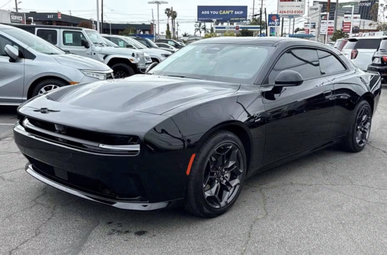 Dodge (LHD) Charger Daytona R/T 2025 Black