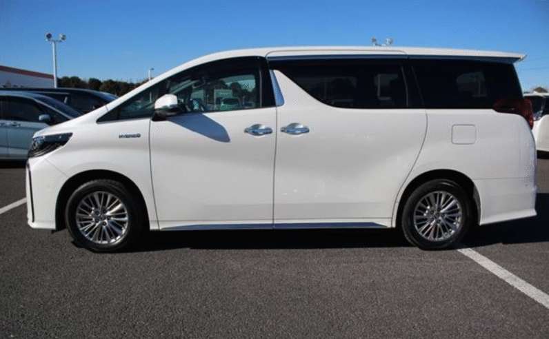 Toyota (RHD) Alphard Hybrid S 2021