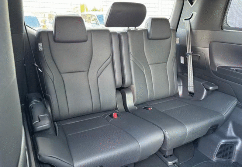 Toyota (RHD) Alphard Hybrid Z 2023