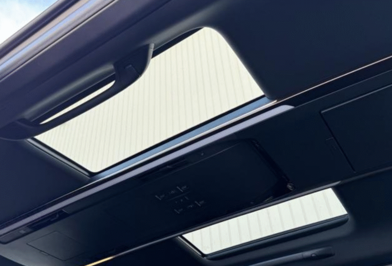 Toyota (RHD) Alphard Hybrid Z 2023