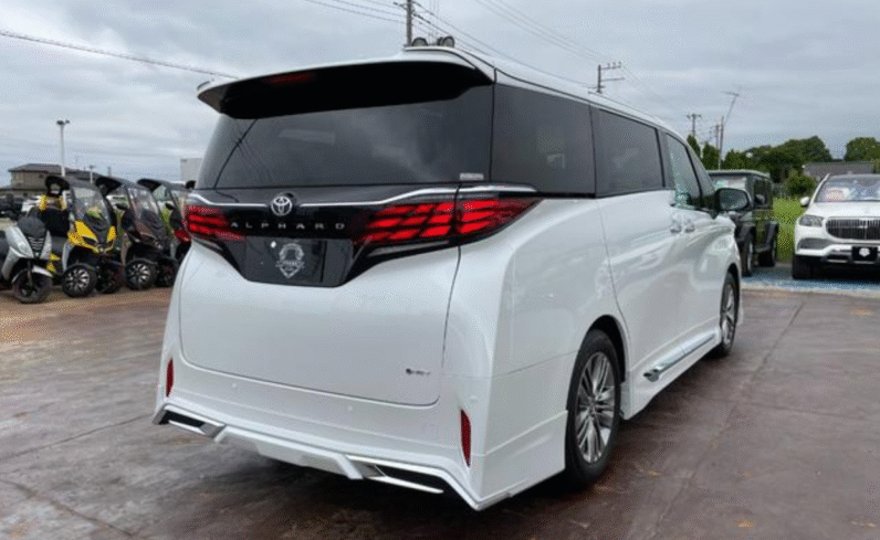 Toyota (RHD) Alphard Hybrid Z 2025