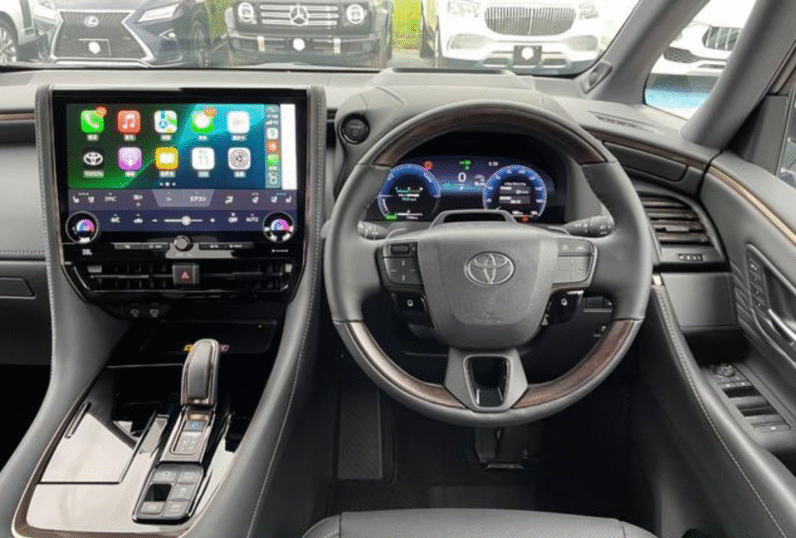 Toyota (RHD) Alphard Hybrid Z 2025