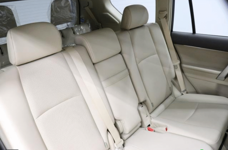 Toyota (RHD) Land Cruiser Prado TX L 2023