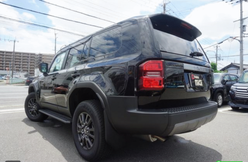 Toyota (RHD) Land Cruiser 250 VX 2024