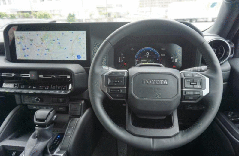 Toyota (RHD) Land Cruiser 250 VX 2024