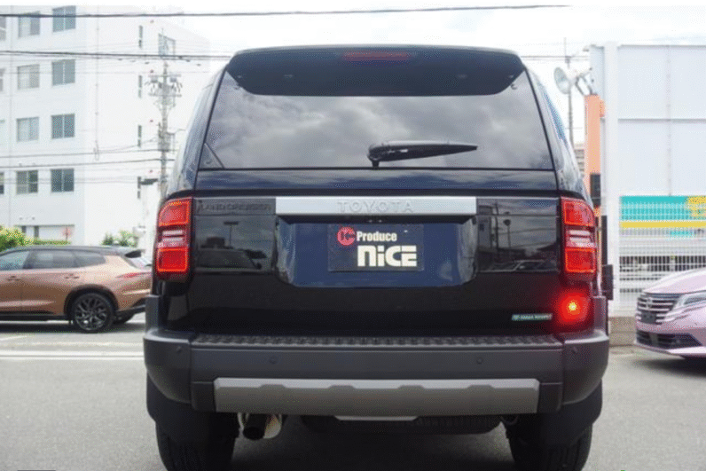 Toyota (RHD) Land Cruiser 250 VX 2024