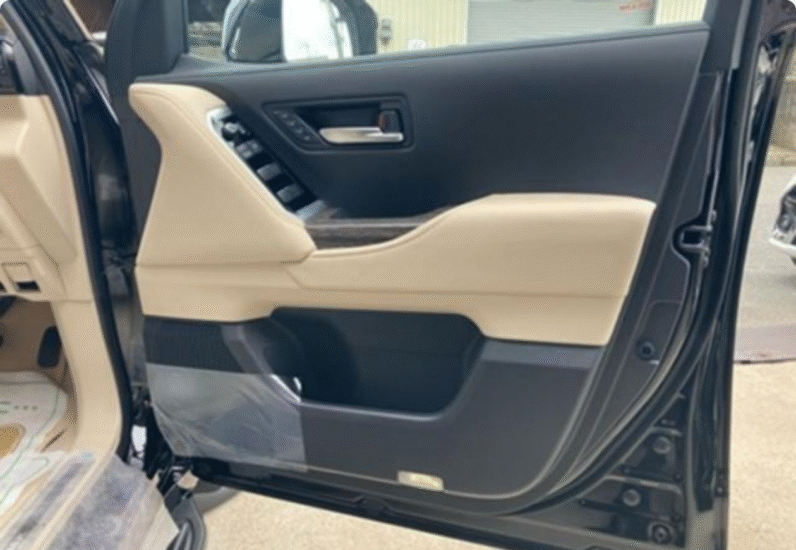 Toyota (RHD) Land Cruiser ZX 2023