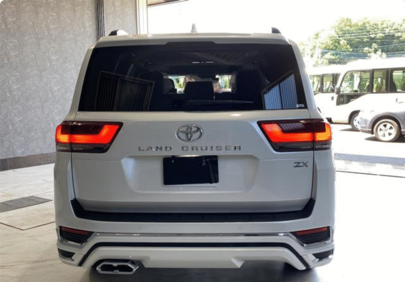 Toyota (RHD) Land Cruiser ZX 2025