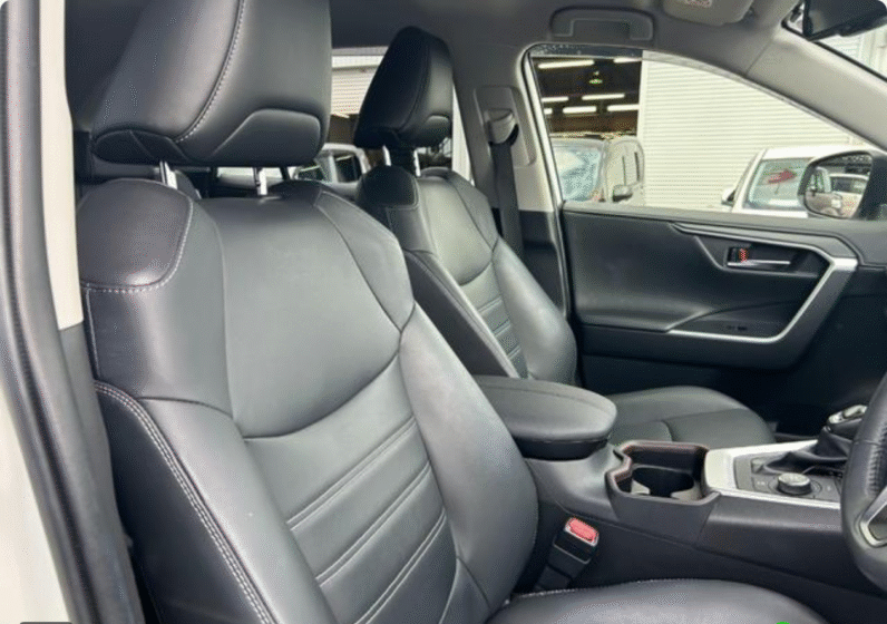 Toyota (RHD) RAV 4 Hybrid G 2019