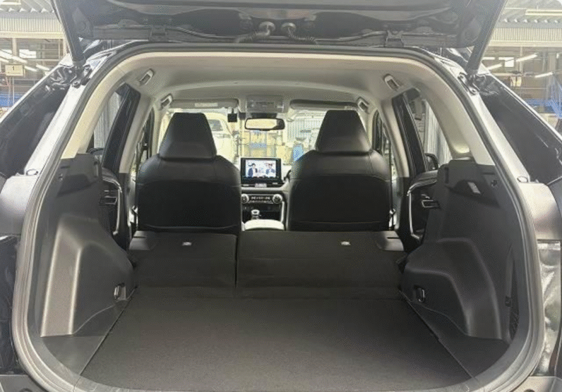 Toyota (RHD) RAV 4 Hybrid G 2019