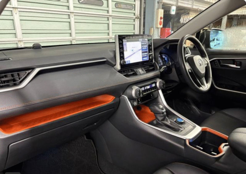 Toyota (RHD) RAV 4 Hybrid Adventure 2022