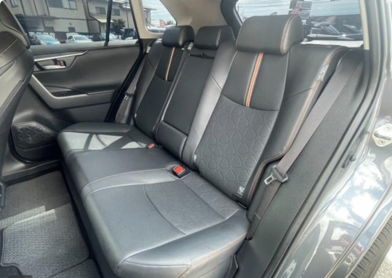 Toyota (RHD) RAV 4 Hybrid Adventure 2023