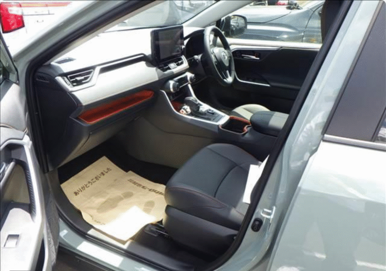 Toyota (RHD) RAV 4 Hybrid Adventure 2024