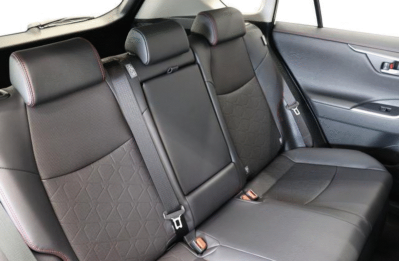 Toyota (RHD) RAV 4 Hybrid Adventure Off-road 2025