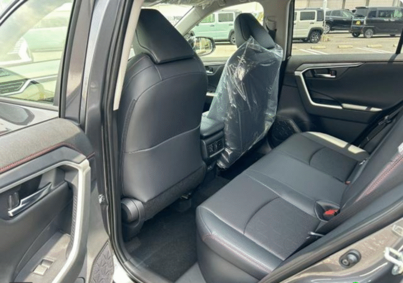 Toyota (RHD) RAV 4 Hybrid 2025 Adventure Off-road