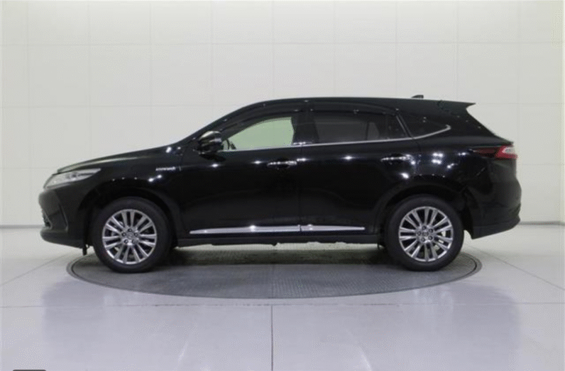 Toyota (RHD) Harrier Hybrid Premium 2019