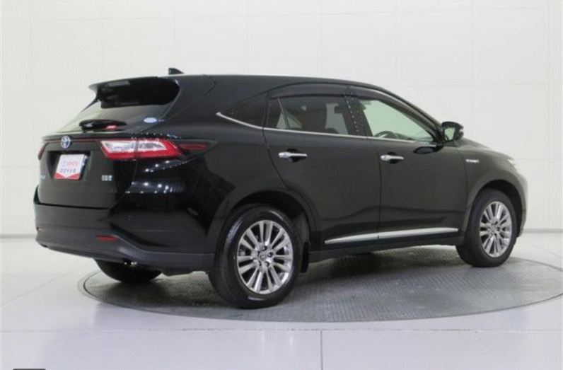 Toyota (RHD) Harrier Hybrid Premium 2019