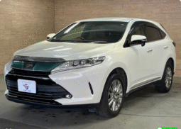 Toyota (RHD) Harrier Premium 2019