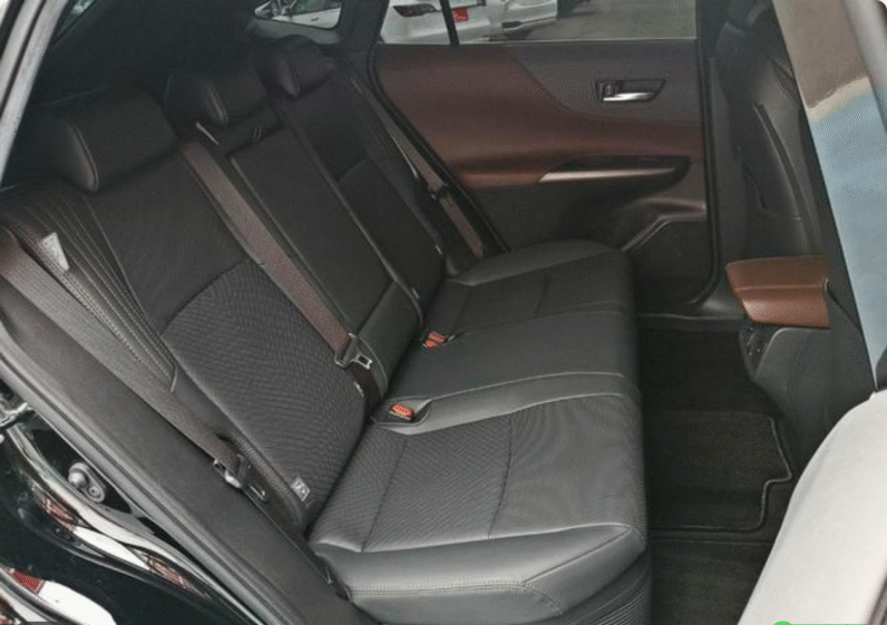 Toyota (RHD) Harrier Hybrid G Leather 2022