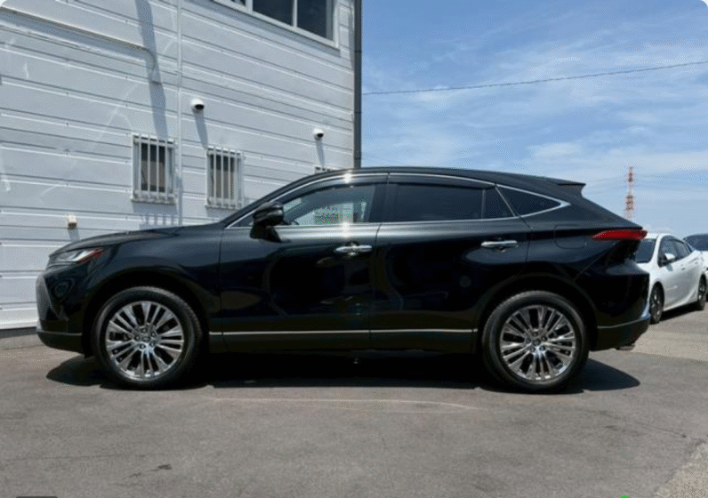 Toyota (RHD) Harrier Hybrid Z 2024