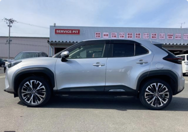 Toyota (RHD) Yaris Cross Hybrid 2021