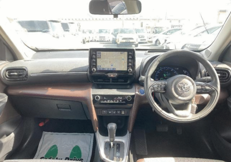 Toyota (RHD) Yaris Cross Hybrid 2021