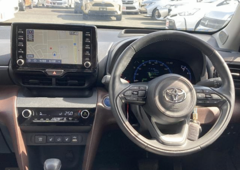 Toyota (RHD) Yaris Cross Hybrid 2021