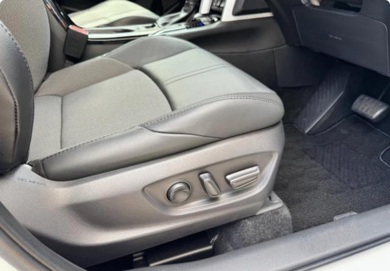 Toyota (RHD) Corolla Cross Hybrid Z 2022