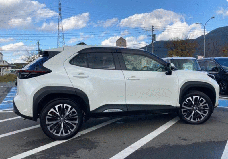 Toyota (RHD) Yaris Cross Hybrid Z 2022