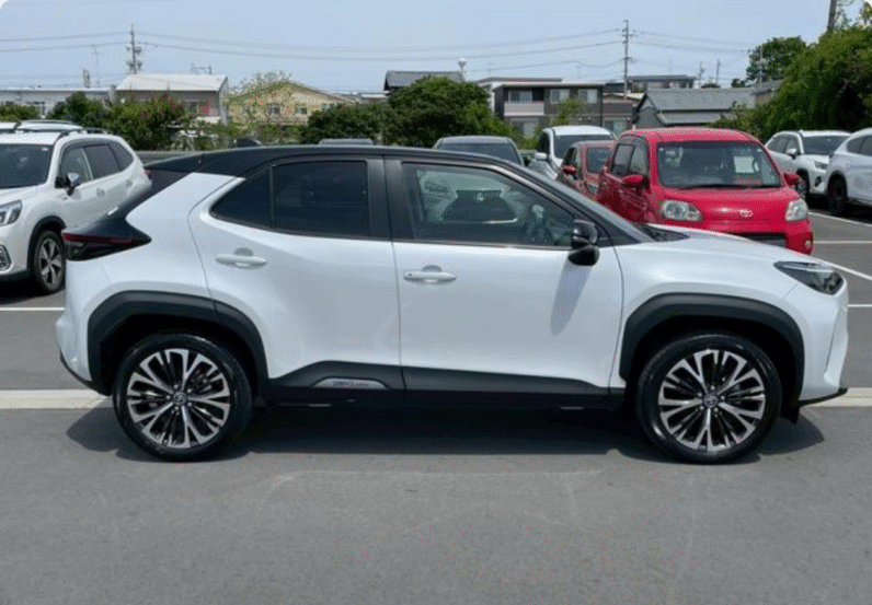 Toyota (RHD) Yaris Cross Hybrid Z 2023