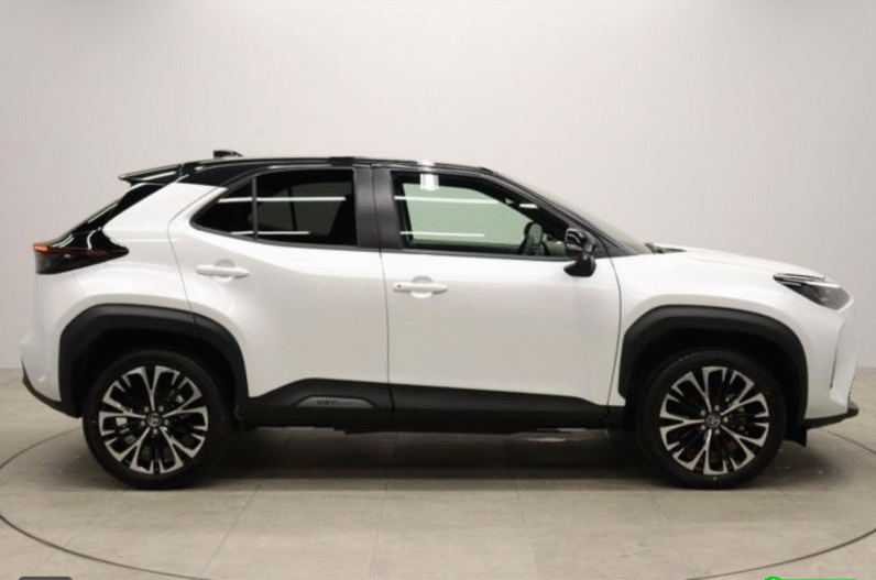 Toyota (RHD) Yaris Cross Hybrid Z 2025 White