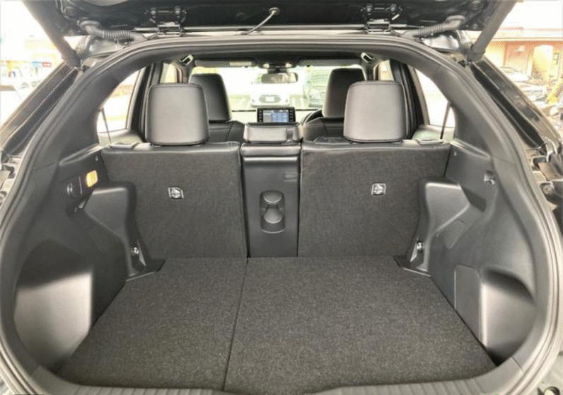 Toyota (RHD) Yaris Cross Hybrid Z 2025