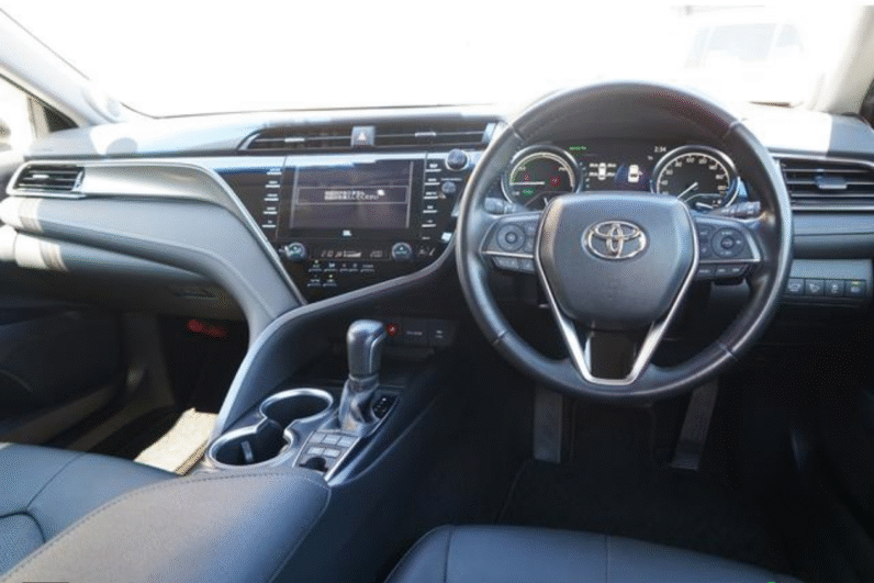 Toyota (RHD) Camry Hybrid WS Leather 2019