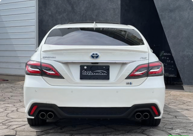 Toyota (RHD) Crown Hybrid RS Advance 2019