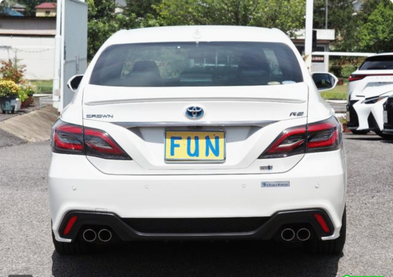 Toyota (RHD) Crown Hybrid RS Advance 2020 White