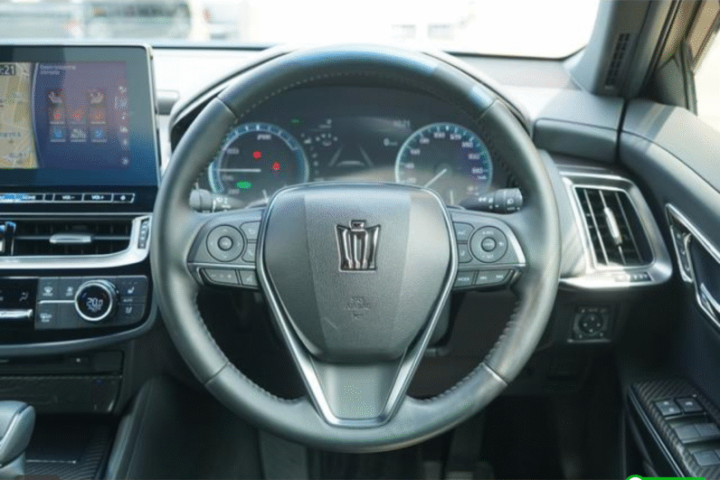 Toyota (RHD) Crown Hybrid RS Advance 2020