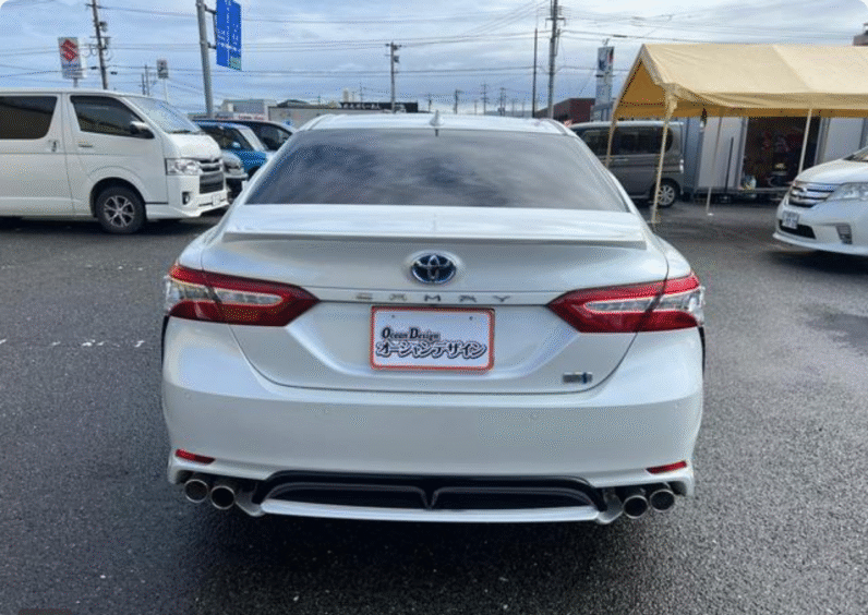 Toyota (RHD) Camry Hybrid WS Leather 2020