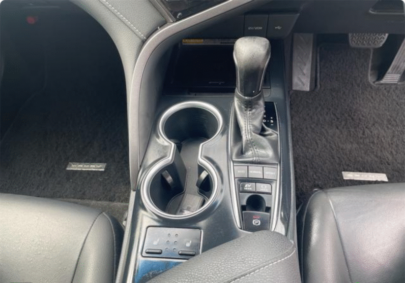 Toyota (RHD) Camry 4WD Hybrid 2020