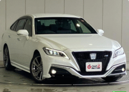 Toyota (RHD) Crown Hybrid RS 2021