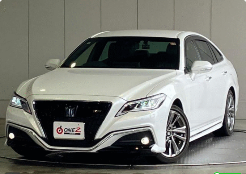 Toyota (RHD) Crown Hybrid RS 2021